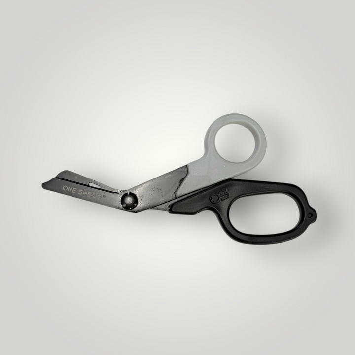 ONE SHEAR® LIMITED – Black/ Cool Gray Handle